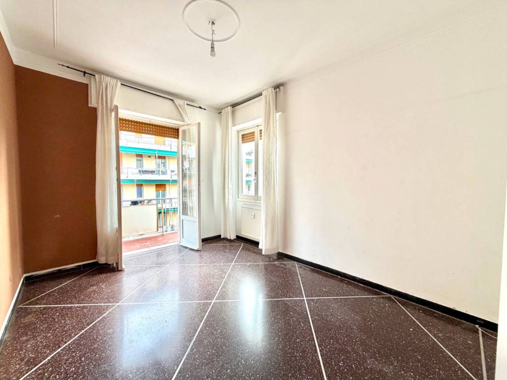 Appartamento a Genova in Via Giovanni Guglielmo Longo - Foto 2