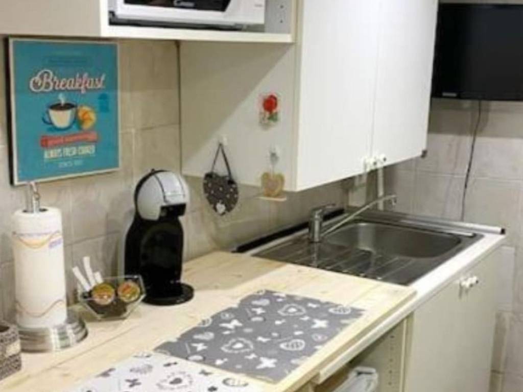 Appartamento a Napoli in Vico Banchi Nuovi - Foto 2
