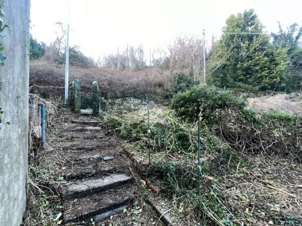 Villa a Serra riccò in Via Giuseppe Torre, 19 - Foto 4