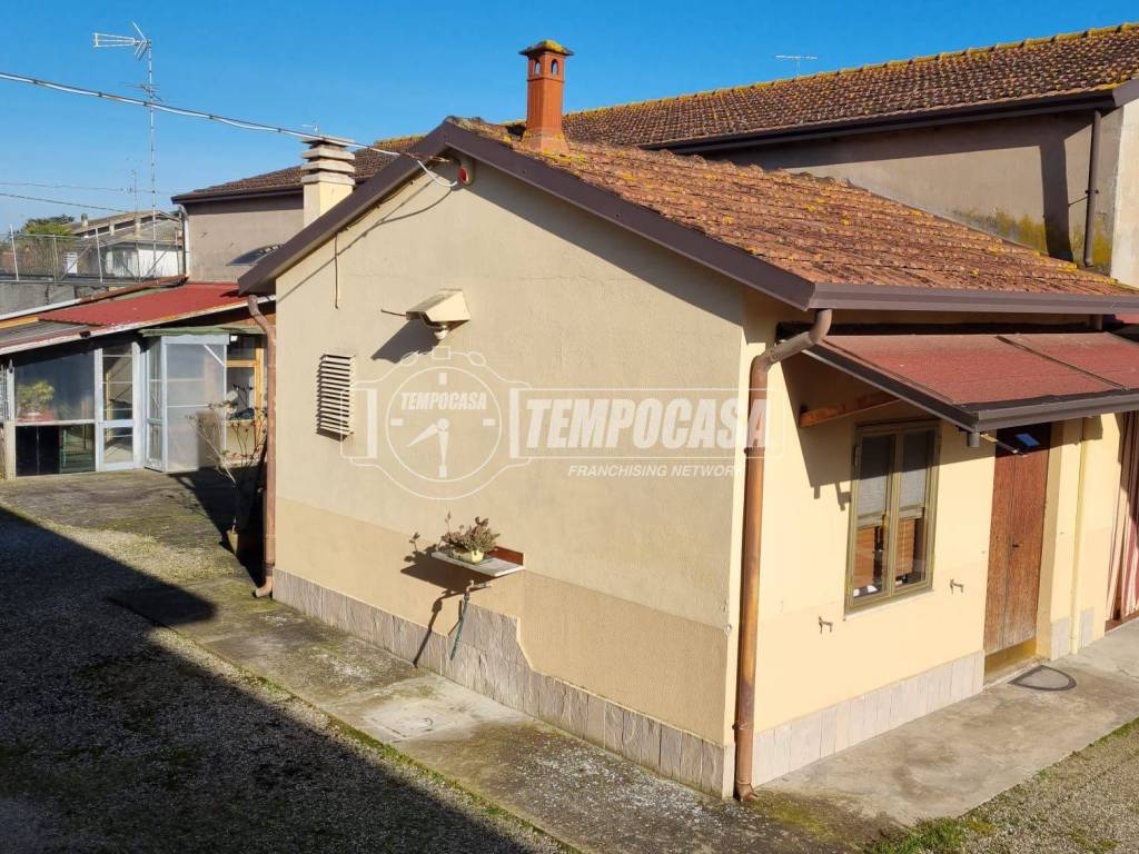 Appartamento a Ostellato in Via Goffredo Mameli 20 - Foto 3