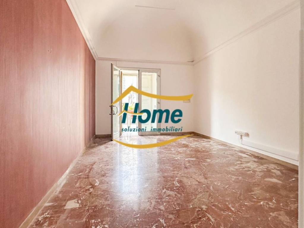 Palazzo / stabile a Locorotondo in Piazza Guglielmo Marconi - Foto 3