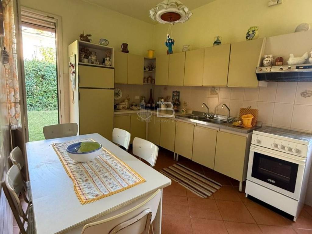 Villa a Forte dei marmi in Via Firenze - Foto 4