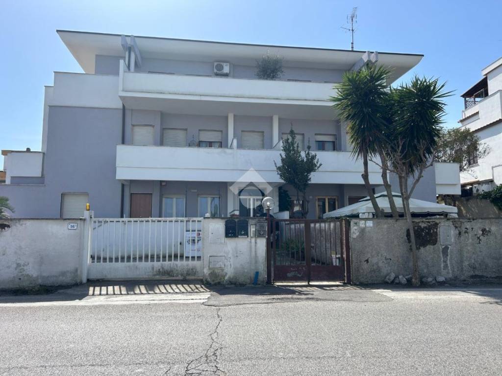 Appartamento a Nettuno in Via Ponserico, 16 - Foto 2