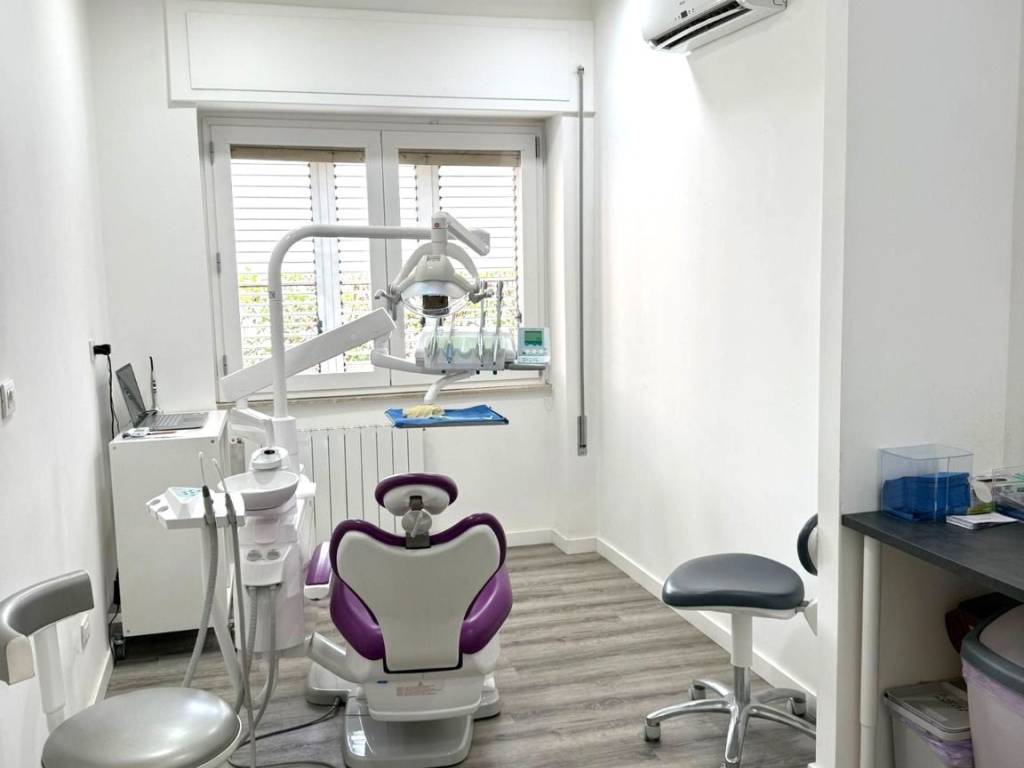 Appartamento a Siracusa in Via Necropoli Grotticelle - Foto 3