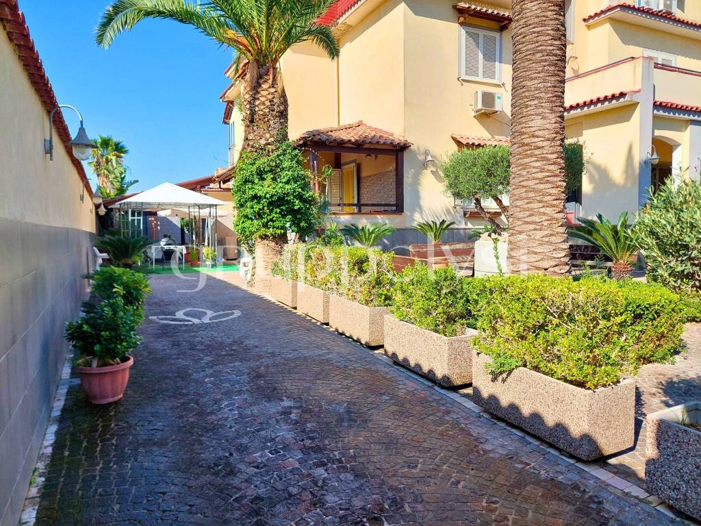 Appartamento a Castel volturno in Parco Marina - Foto 3