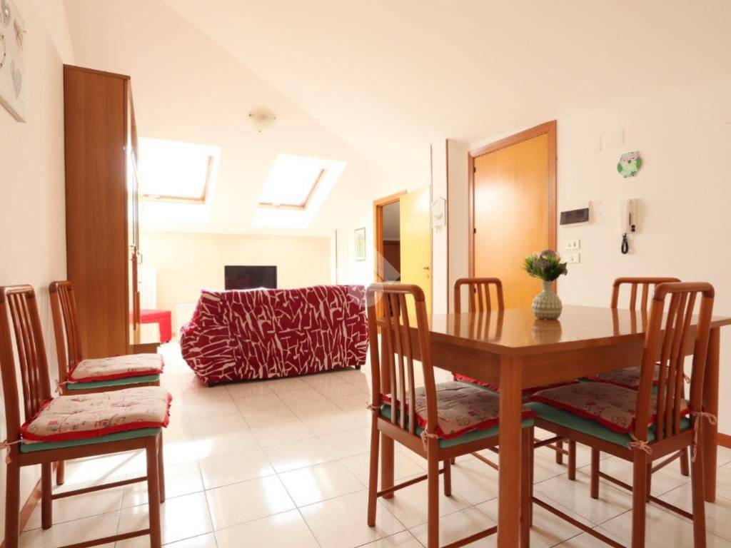 Appartamento a Alba adriatica in Via Bafile, 25 - Foto 4