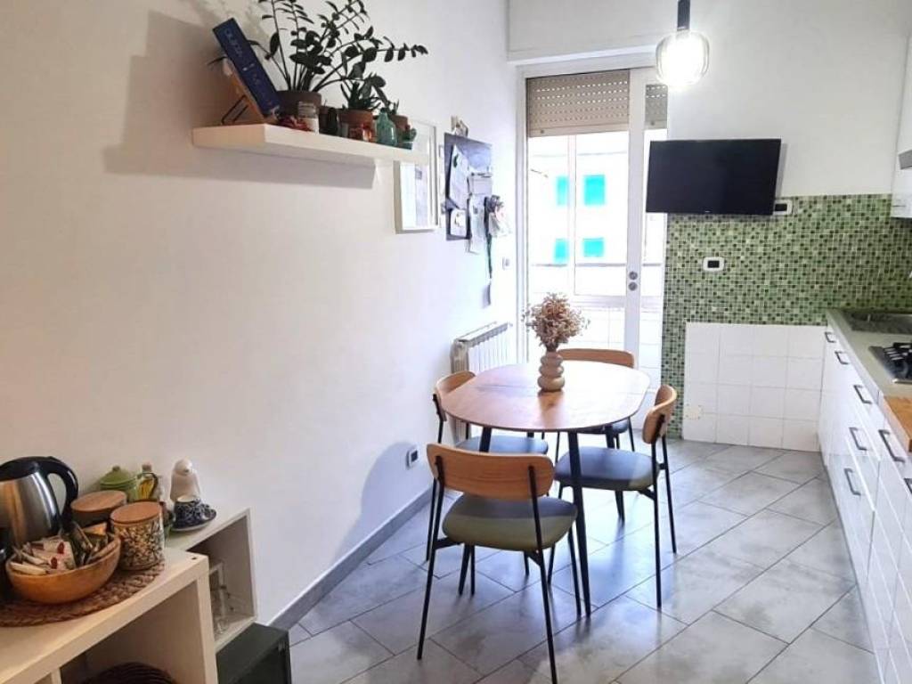Appartamento a Livorno in Via Moses Montefiore, 14 - Foto 4