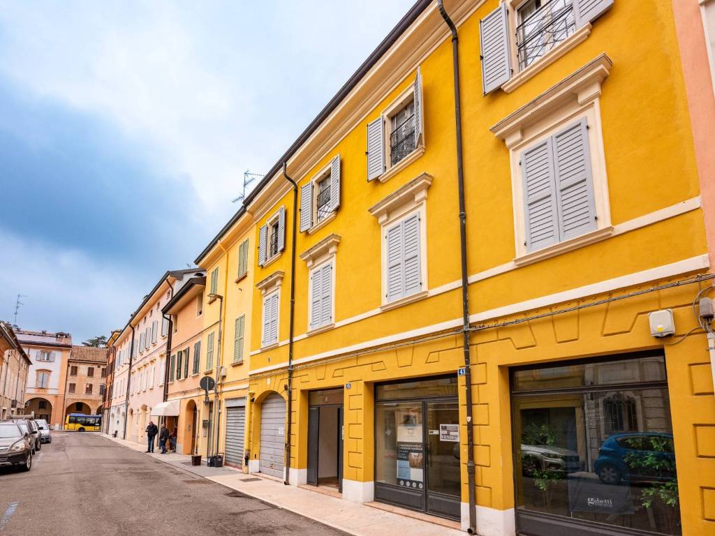 Appartamento a Carpi in Piazza dei Martiri, 42 - Foto 2