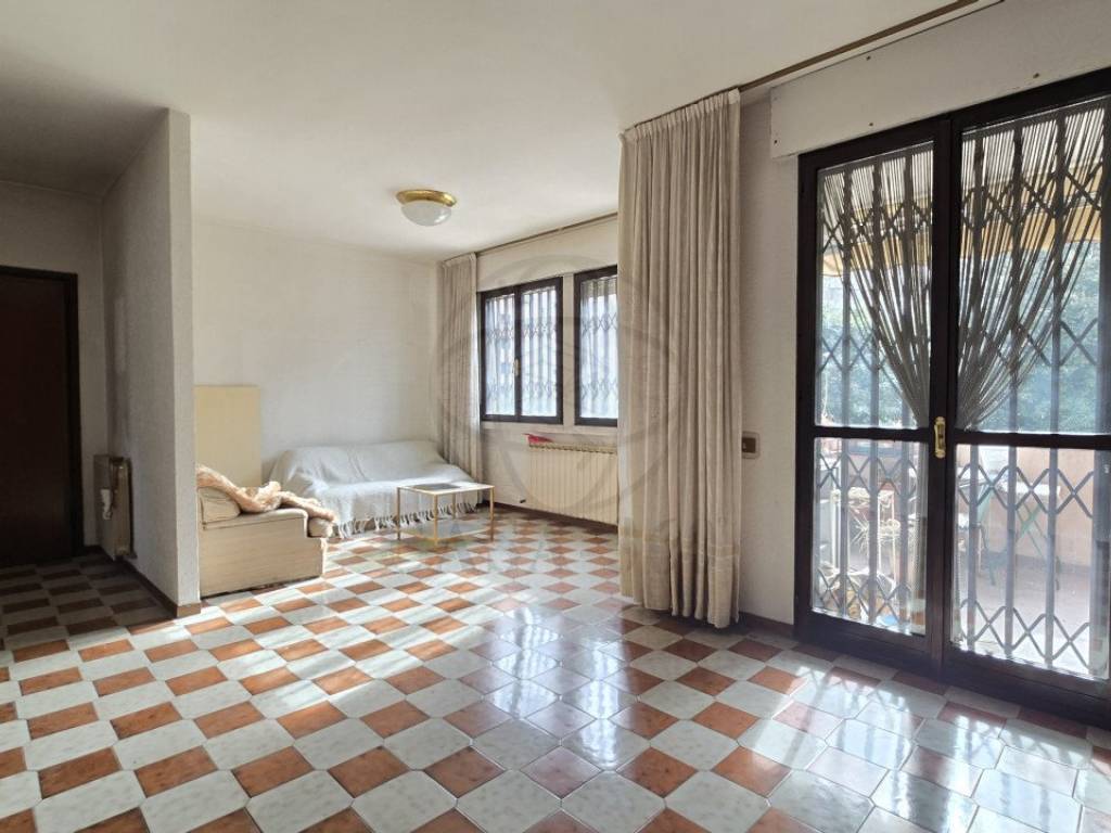 Appartamento a Terni in Via Montefiorino, 16 - Foto 2