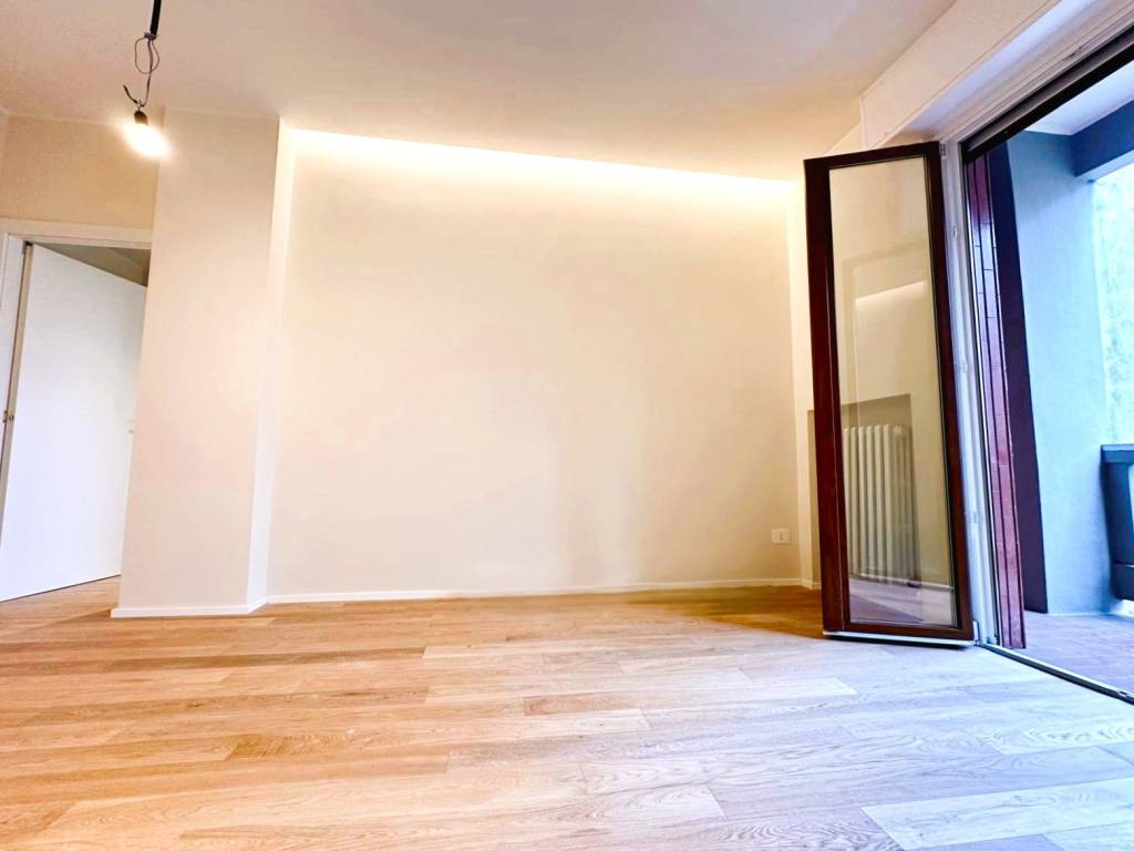 Appartamento a Monza in Via Monte Bianco, 22 - Foto 2