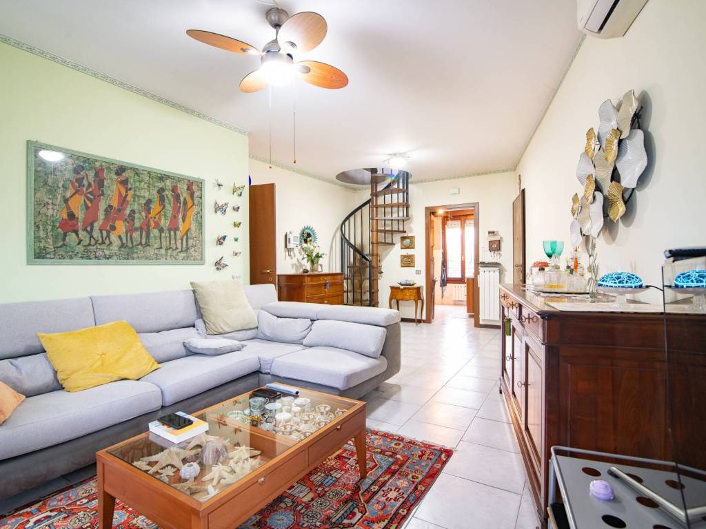 Appartamento a Gessate in Via Brianza, 1 - Foto 2