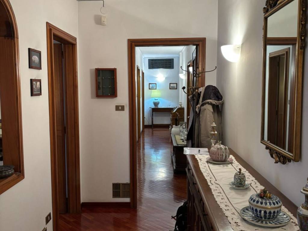 Appartamento a Napoli in Via Giuseppe Orsi - Foto 2