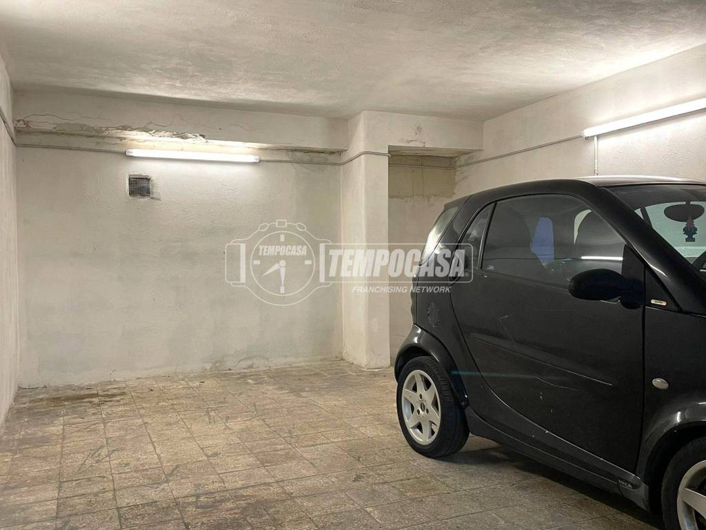 Box / garage a Catania in Via Barriera - Foto 2