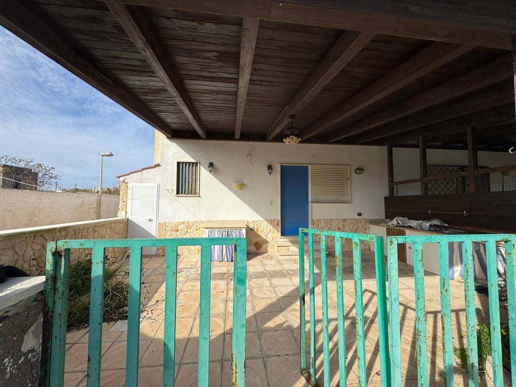 Appartamento a Manduria in Via Pesaro, 10 - Foto 3