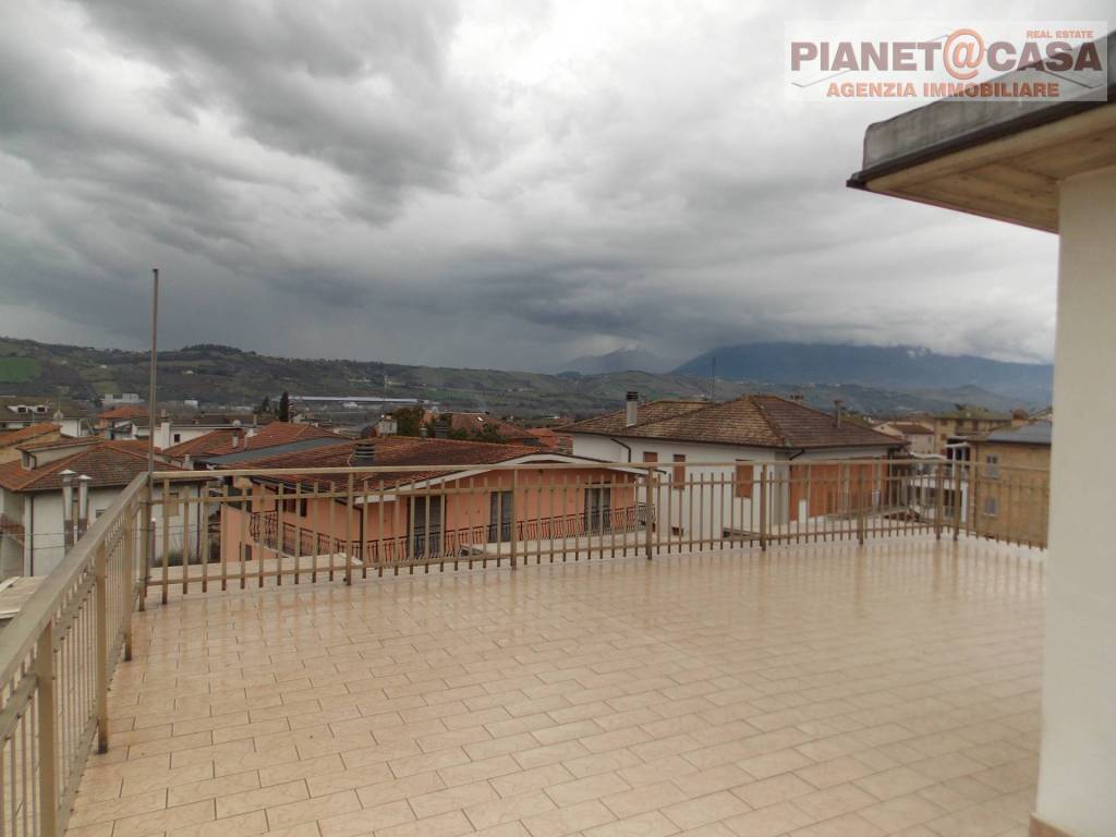 Casa indipendente a Colli del tronto in Via Burrone - Foto 5