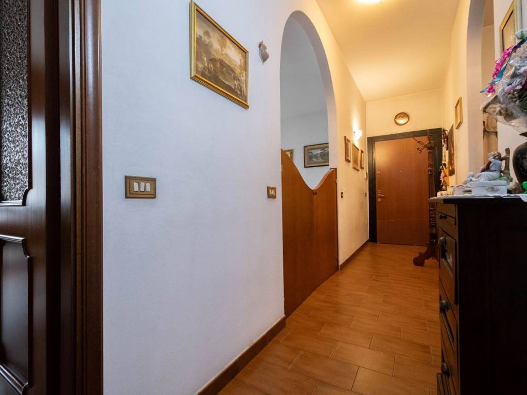 Villa a Bollate in Via Ciro Menotti, 3 - Foto 4