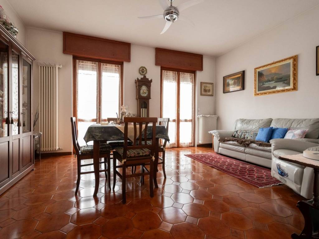 Villa a Bollate in Via Ciro Menotti, 3 - Foto 5