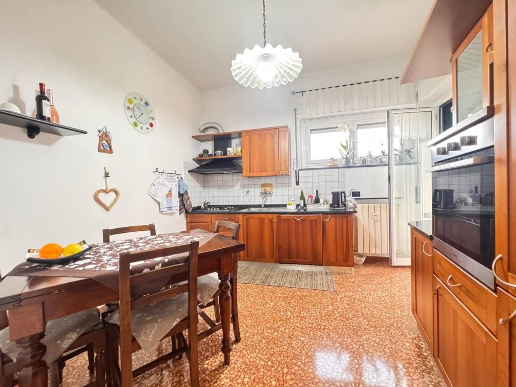 Appartamento a Genova in Viale Michelangelo Buonarroti - Foto 2