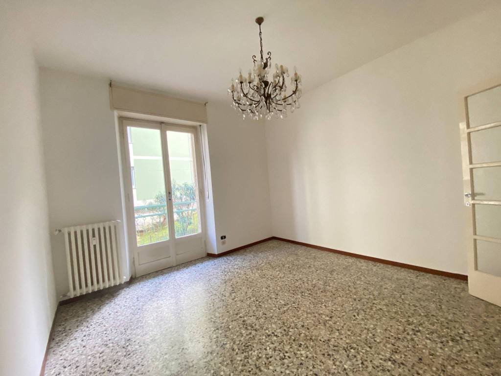 Appartamento a Varese in Via Giovanni Cadolini, 12 - Foto 2