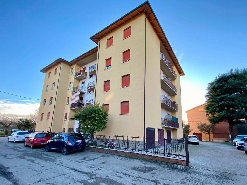 Appartamento a Imola in Via Marco Minghetti, 23 - Foto 2