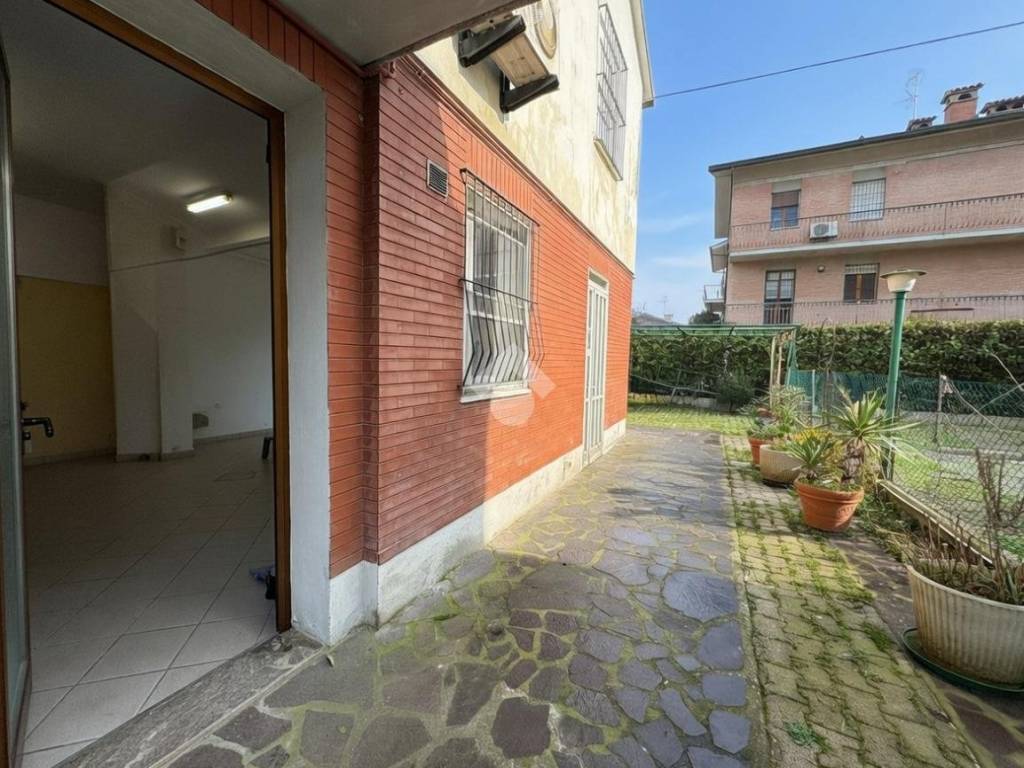 Casa indipendente a Ravenna in Via Fiume Montone Abbandonato, 229 - Foto 2