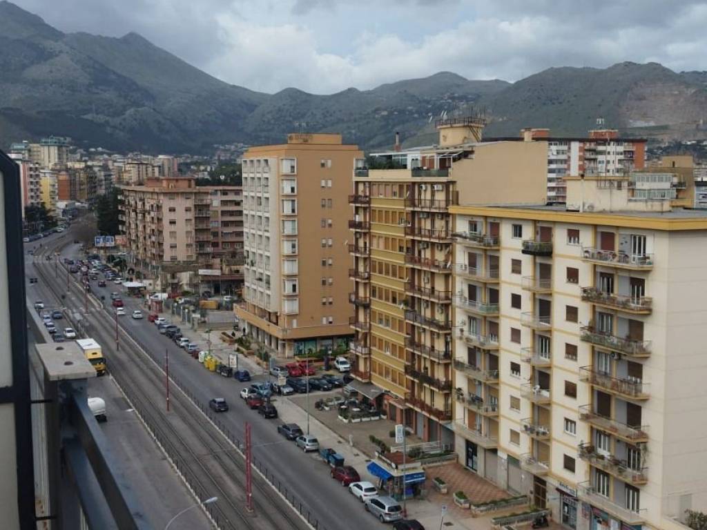 Appartamento a Palermo in Via Leonardo da Vinci - Foto 4
