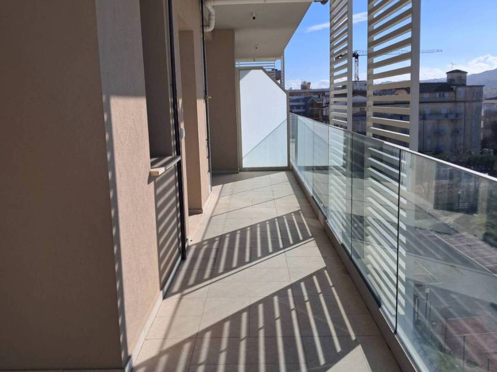 Appartamento a Alba adriatica in viale Guglielmo Marconi, 76 - Foto 2