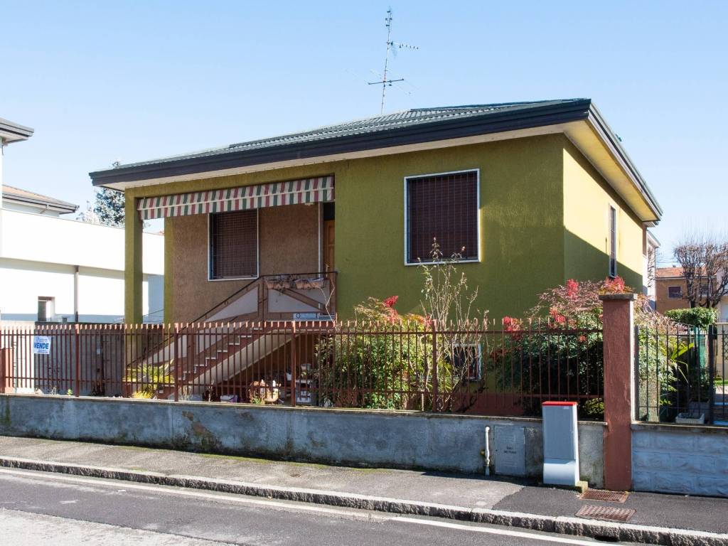 Villa a Melzo in Via Palermo, 3 - Foto 2