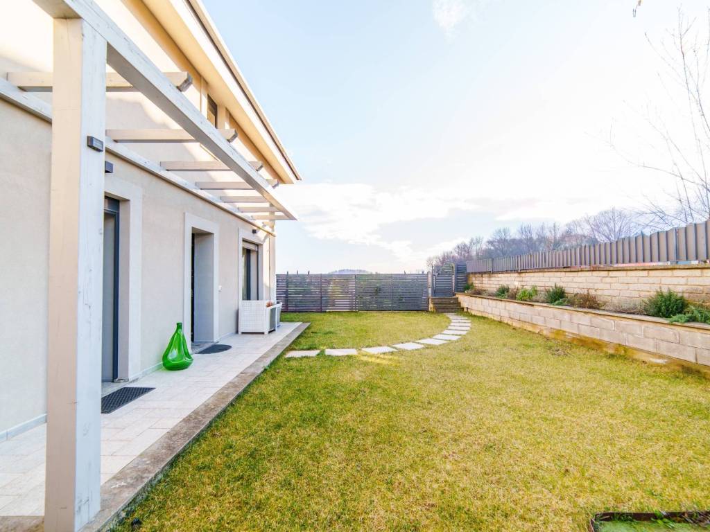 Casa indipendente a Vitorchiano in Via Massimo Gatti - Foto 2