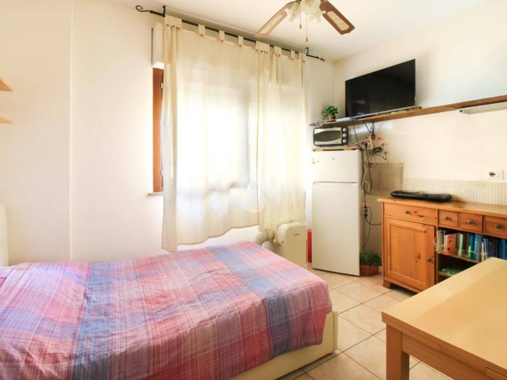 Appartamento a Alba adriatica in Via Etruria, 16 - Foto 2