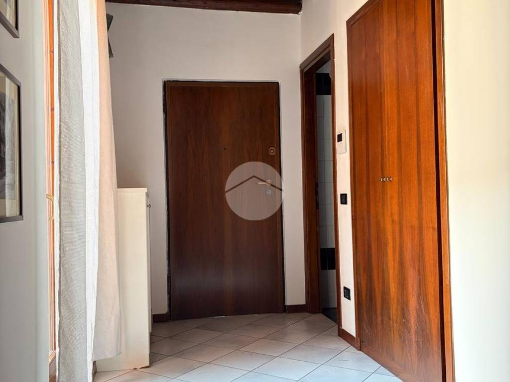 Appartamento a Verona in Via Croce Verde, 1 - Foto 2