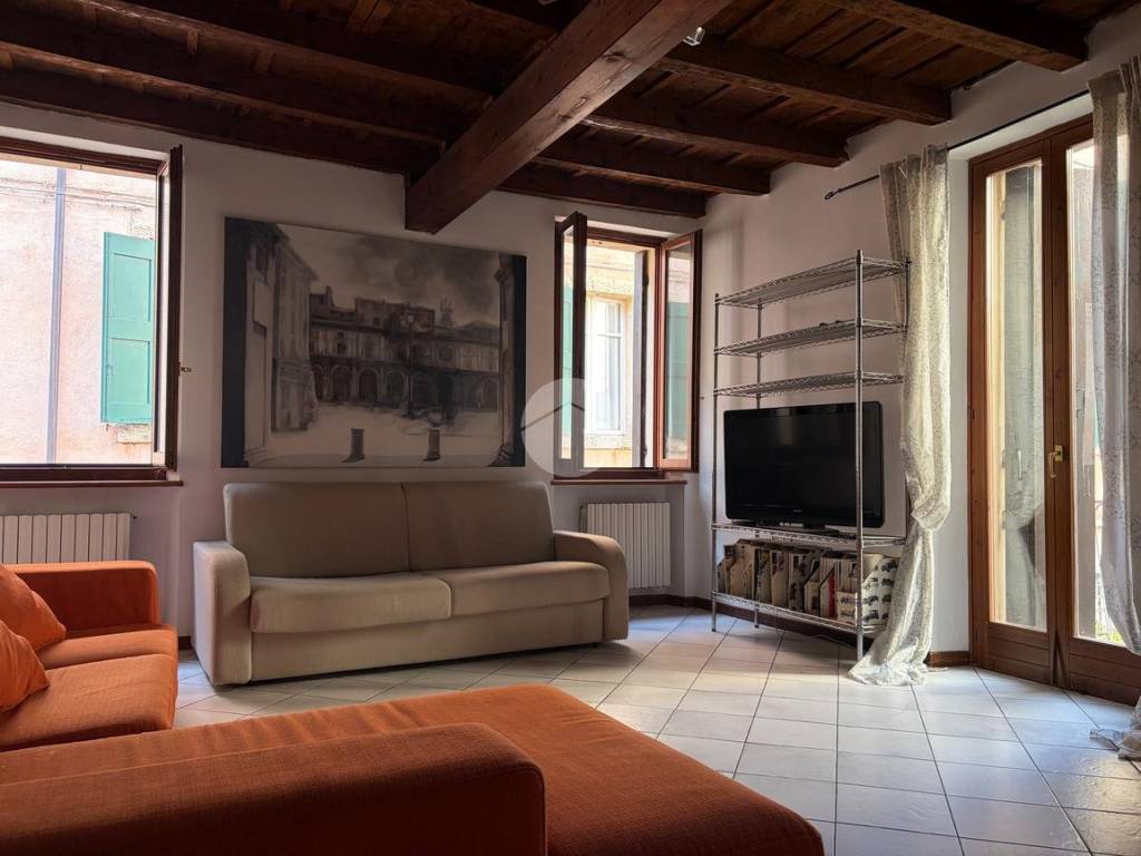 Appartamento a Verona in Via Croce Verde, 1 - Foto 5