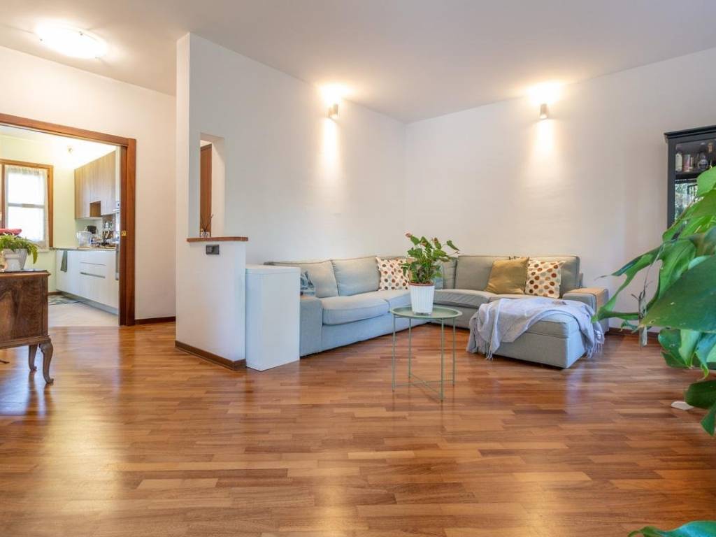 Appartamento a Villasanta in Via Molino Sesto Giovine, 12 - Foto 2