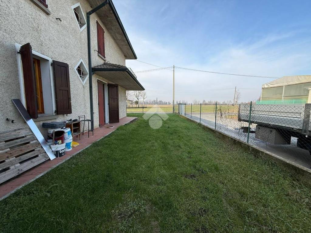 Casa indipendente a Gattatico in via dell'Industria, 1 - Foto 2