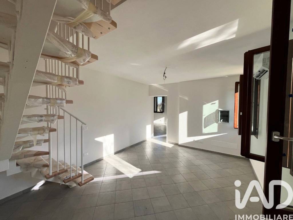 Villa a Novi di modena in Via XXV Aprile, 16 - Foto 5
