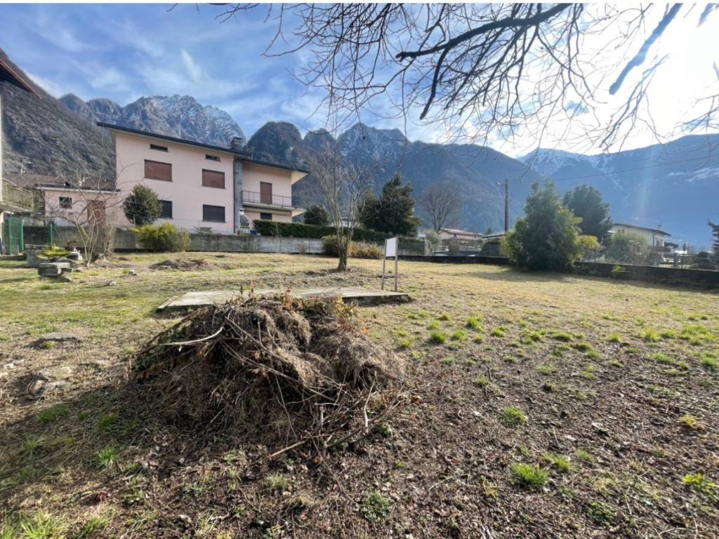 Terreno a Novate mezzola in Via Piave, 286 - Foto 4
