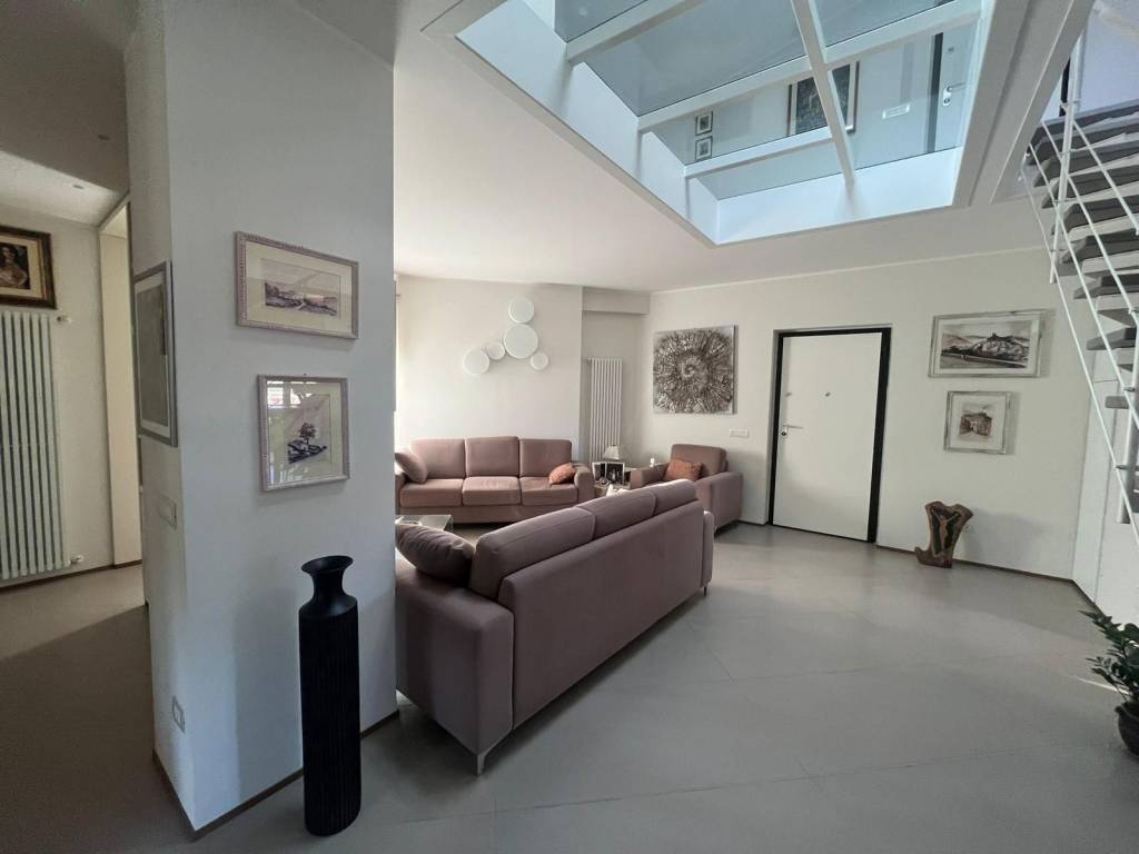 Appartamento a Catanzaro in Via Monsignor Armando Fares - Foto 4