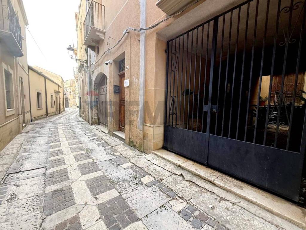 Appartamento a Salemi in Via Francesco Crispi, 166 - Foto 4