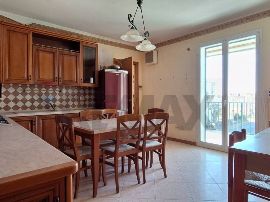 Appartamento a Rosolini in Viale Ins. R. Errante, 1 - Foto 5