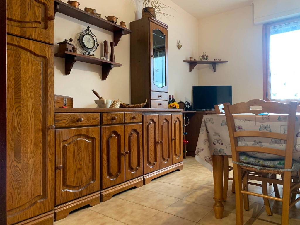 Appartamento a Gambassi terme in Via Michelangelo Buonarroti, 11 - Foto 5