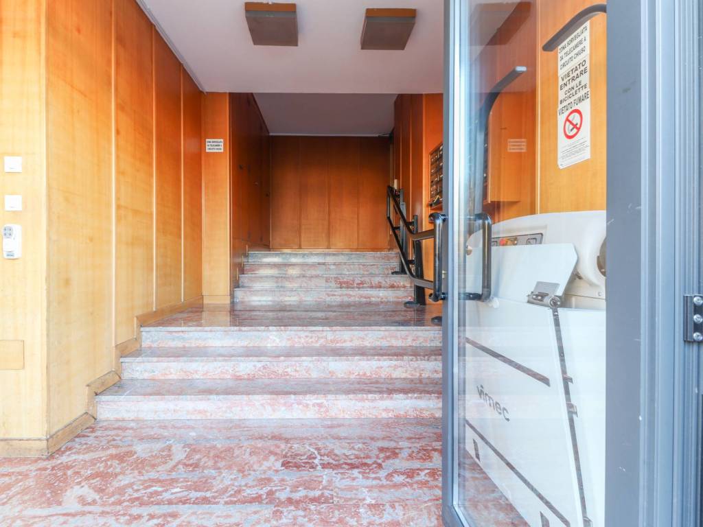 Appartamento a Cento in Via I Maggio - Foto 2