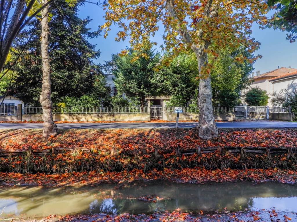 Villa a San giovanni in persiceto in Via Cento, 110 - Foto 2