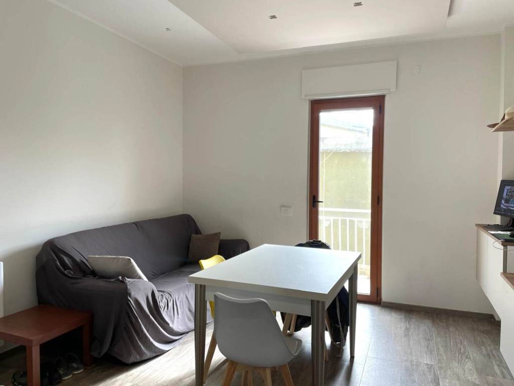 Appartamento a Catanzaro in Via Traversa VII Viale Crotone - Foto 3