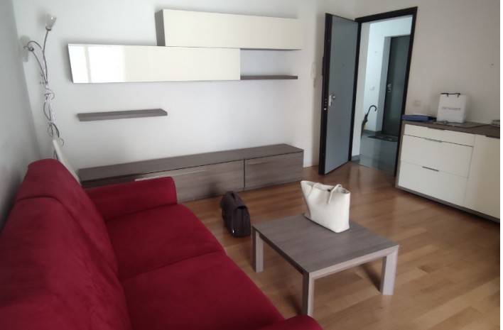 Appartamento a Garbagnate milanese in Via Paolo Borsellino - Foto 4