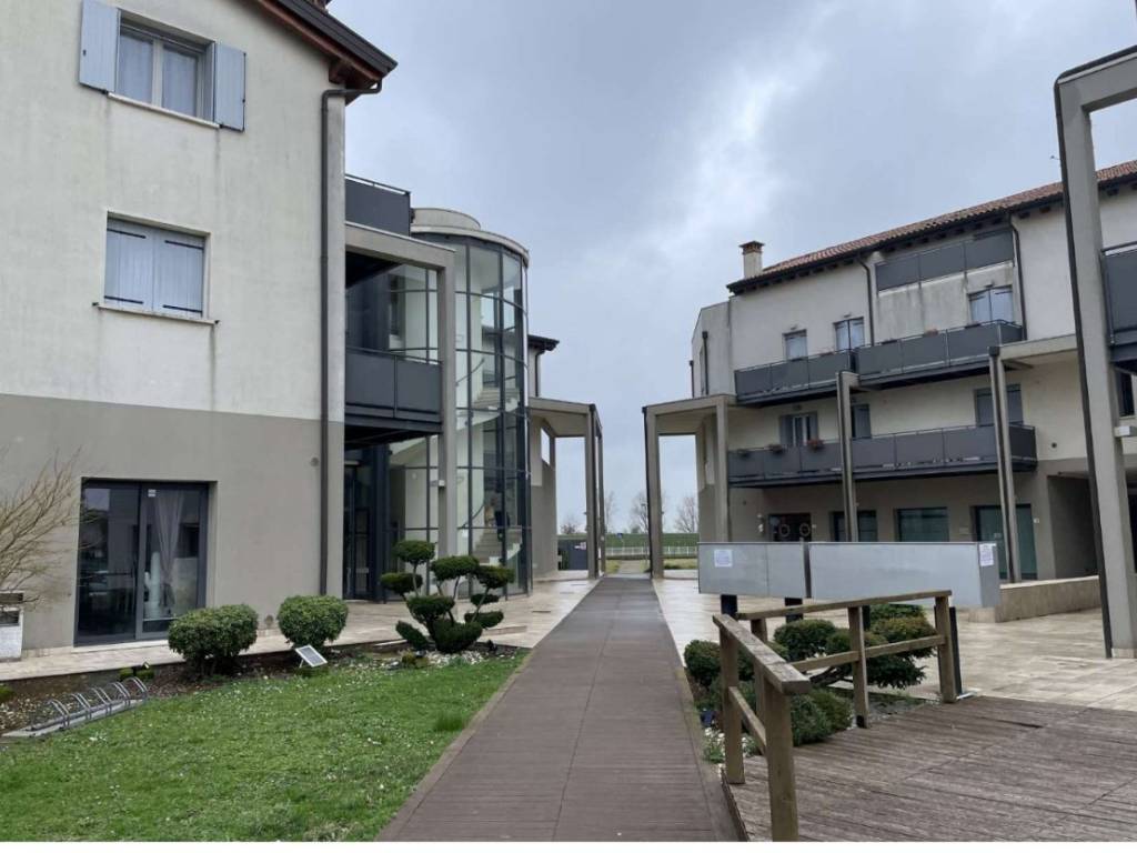 Appartamento a Caorle in Via Cadore - Foto 3