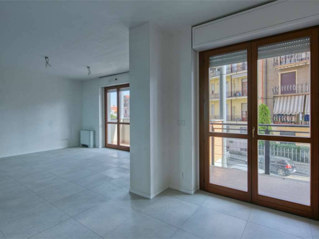 Immobile a Collegno in VIALE PIEMONTE, 55 - Foto 4