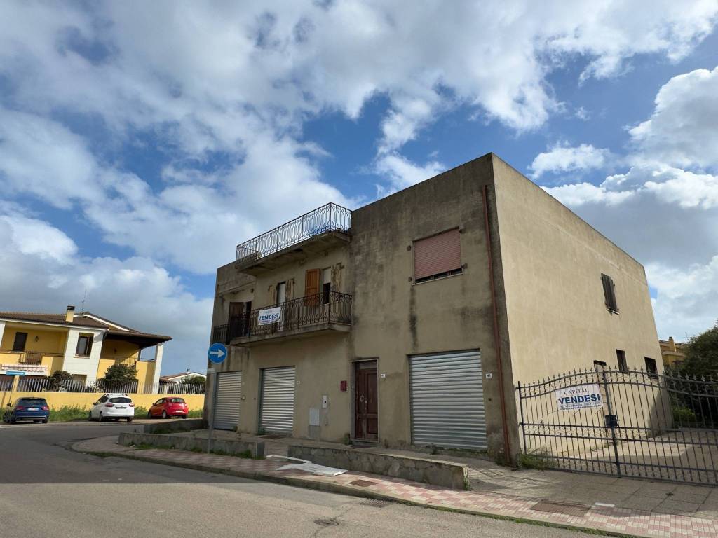 Casa indipendente a Cagliari in Via Francesco Riso, 39 - Foto 3