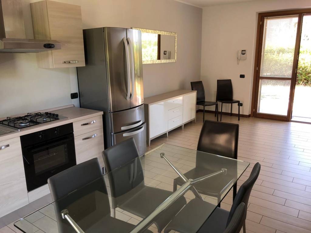 Appartamento a Peschiera del garda in Via Raimondo Vianello, 2 - Foto 3