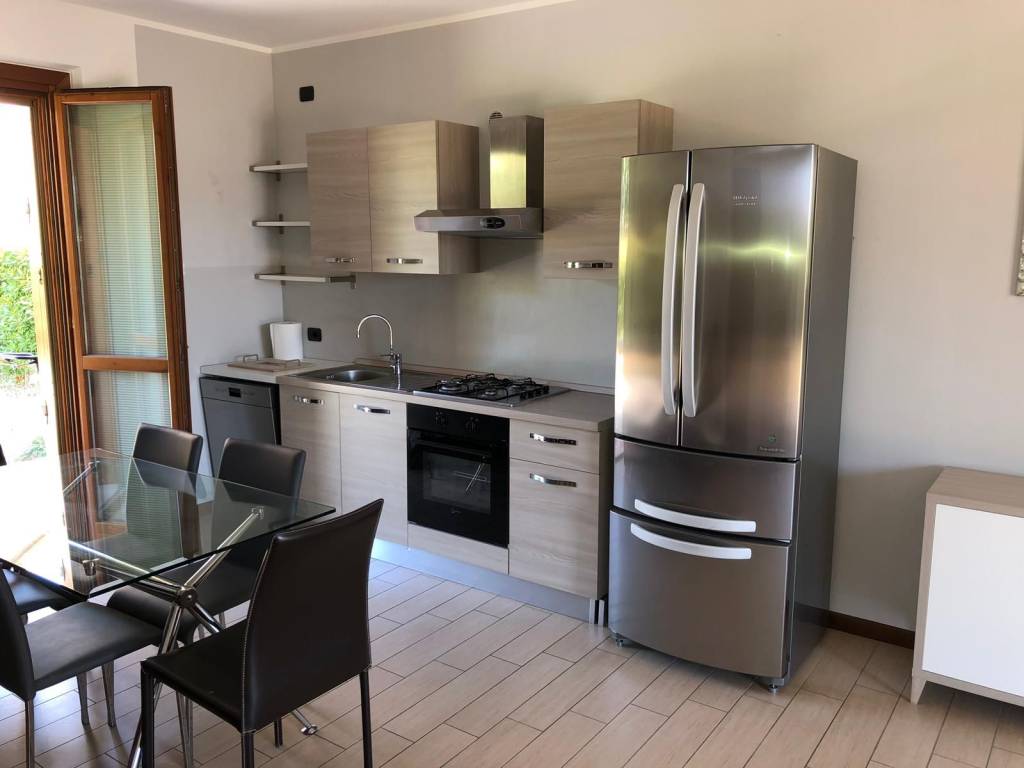 Appartamento a Peschiera del garda in Via Raimondo Vianello, 2 - Foto 5