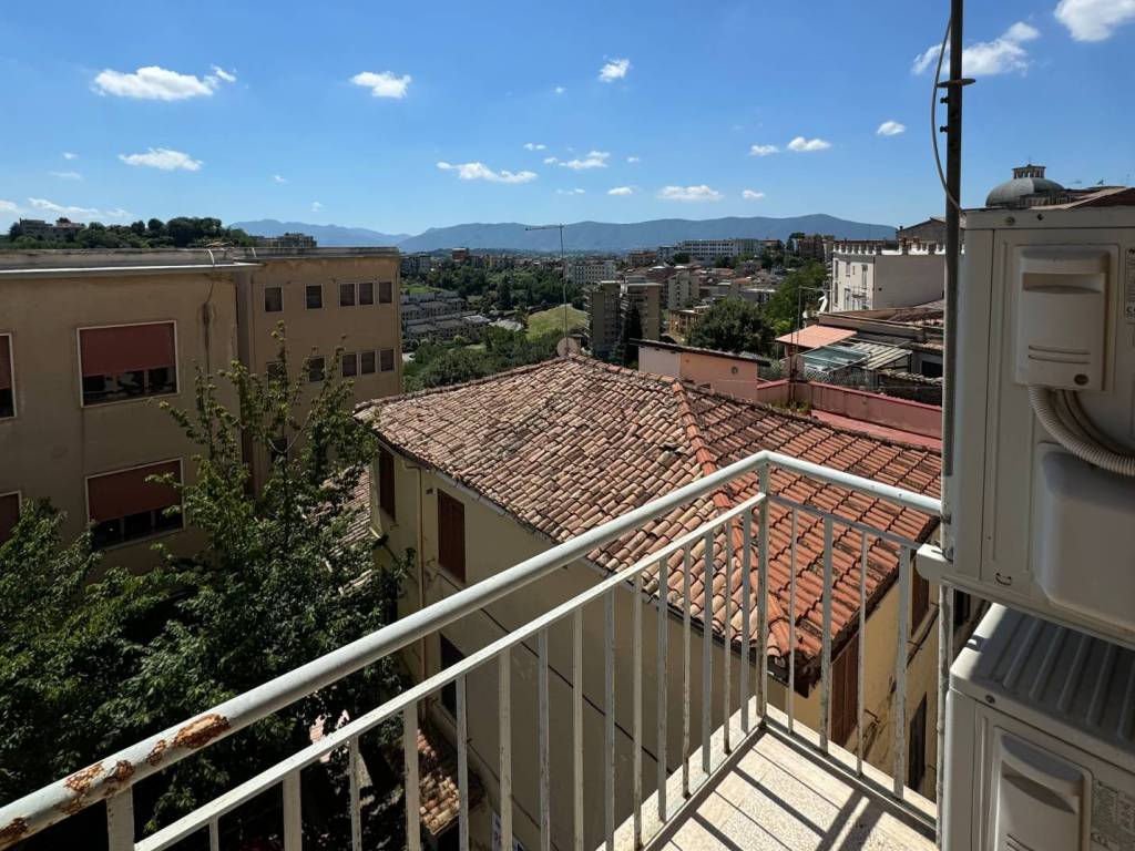 Appartamento a Frosinone in Piazza Emilio Diamanti - Foto 3